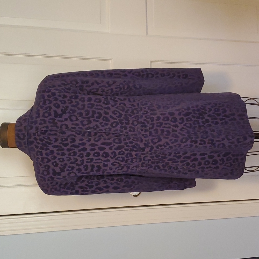 Dialogue Ladies Jacket - Picture 2 of 10